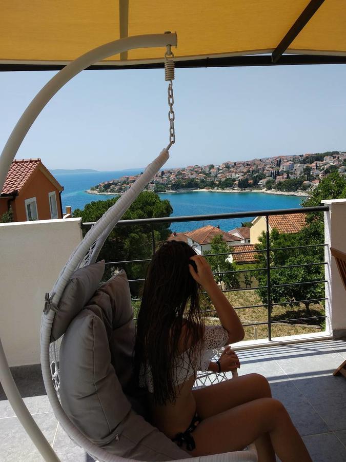 Sea View Apartment Трогир Экстерьер фото